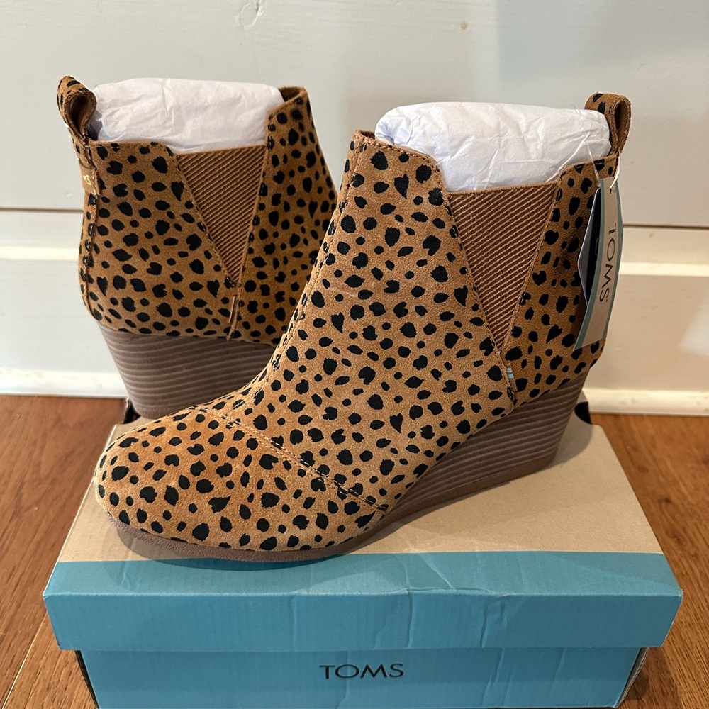 Tom’s Ankle Boots